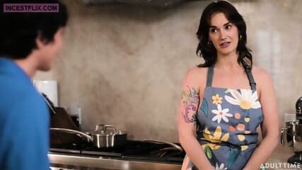 Cooking Up An Anal Surprise | Siri Dahl | MommysBoy