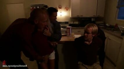 Riley Evans Gangbang