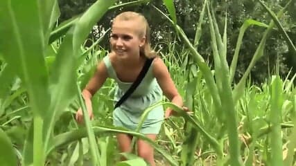 Young Skinny Teen Girls Like To Play Outdoors Cayla Lyons